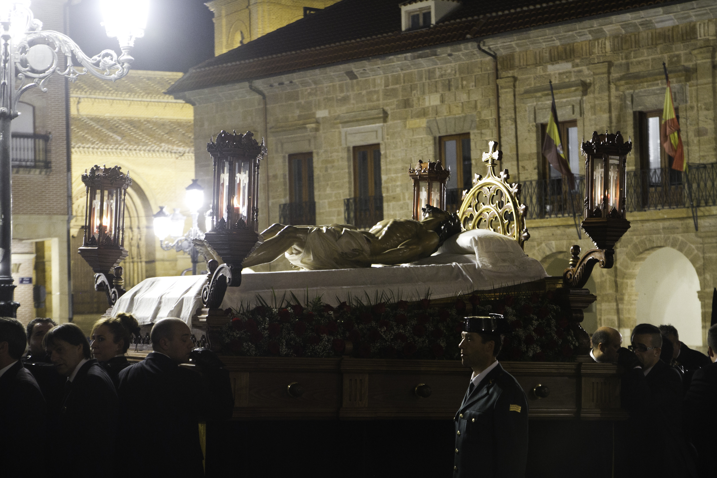 Cristo Yacente